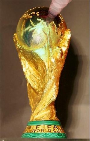 world_cup_trophy.jpg, 36 KB